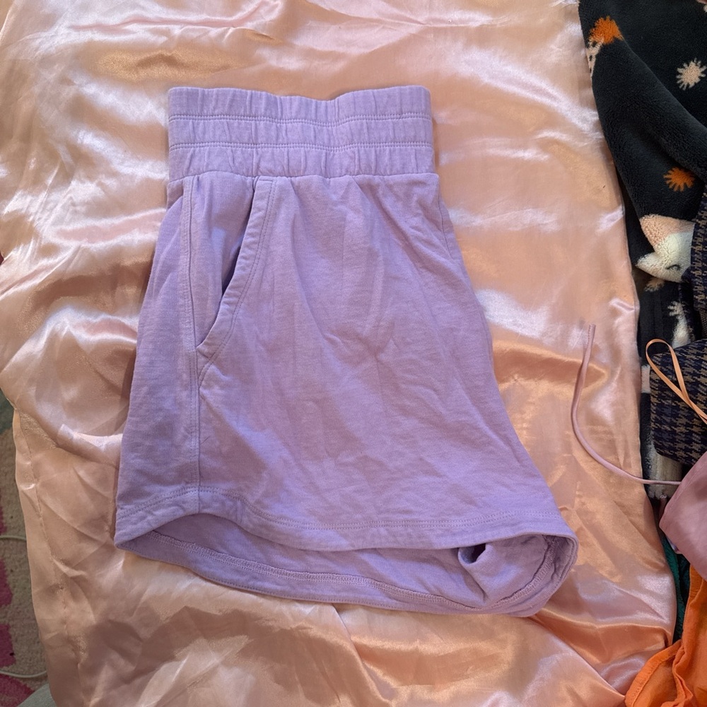 Athleta High Waist Purple Shorts Relaxed Fit